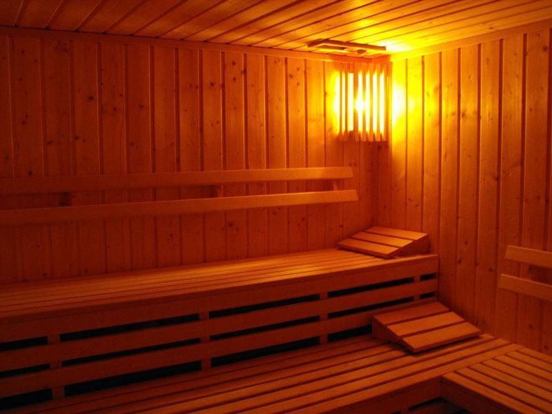 Hotel Ksiezycowy Dworek Kętrzyn Kültér fotó