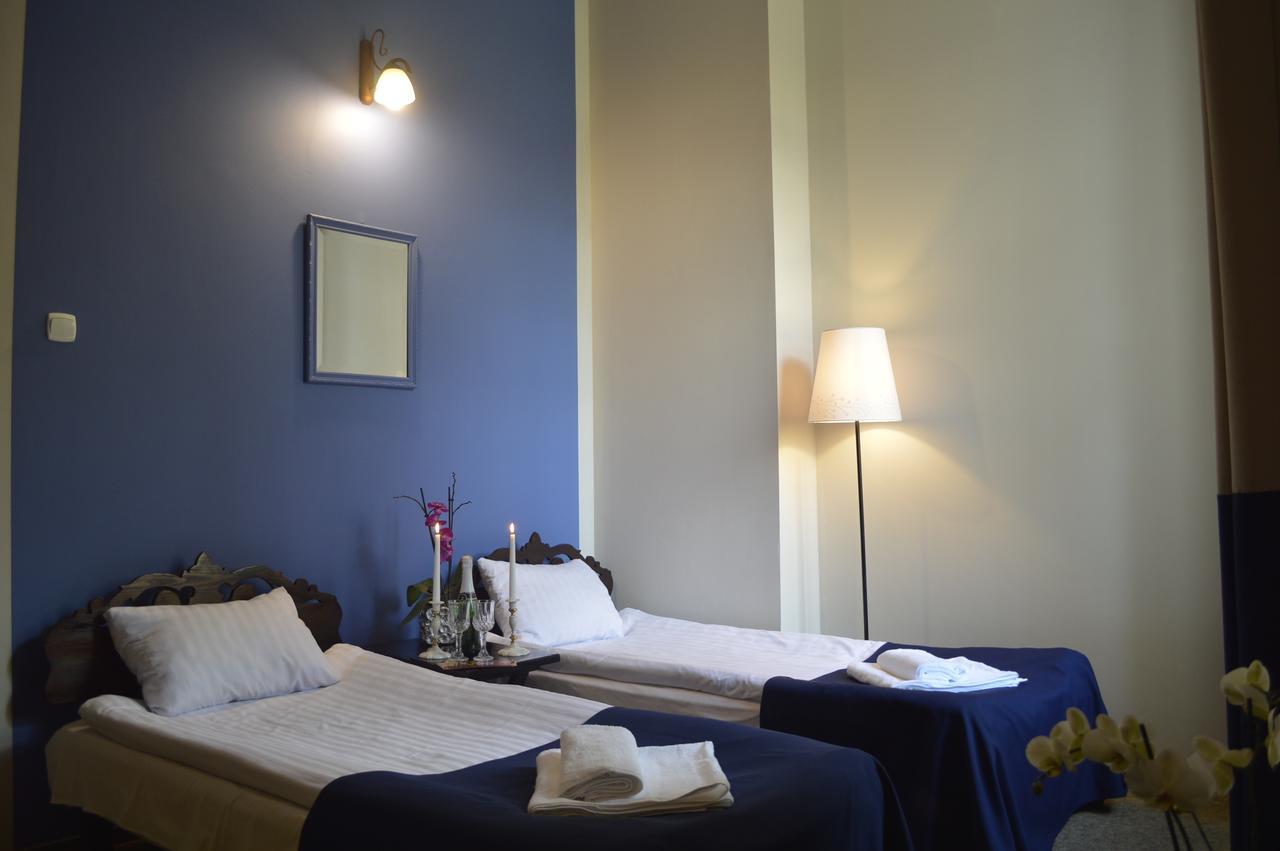 Hotel Ksiezycowy Dworek Kętrzyn Szoba fotó